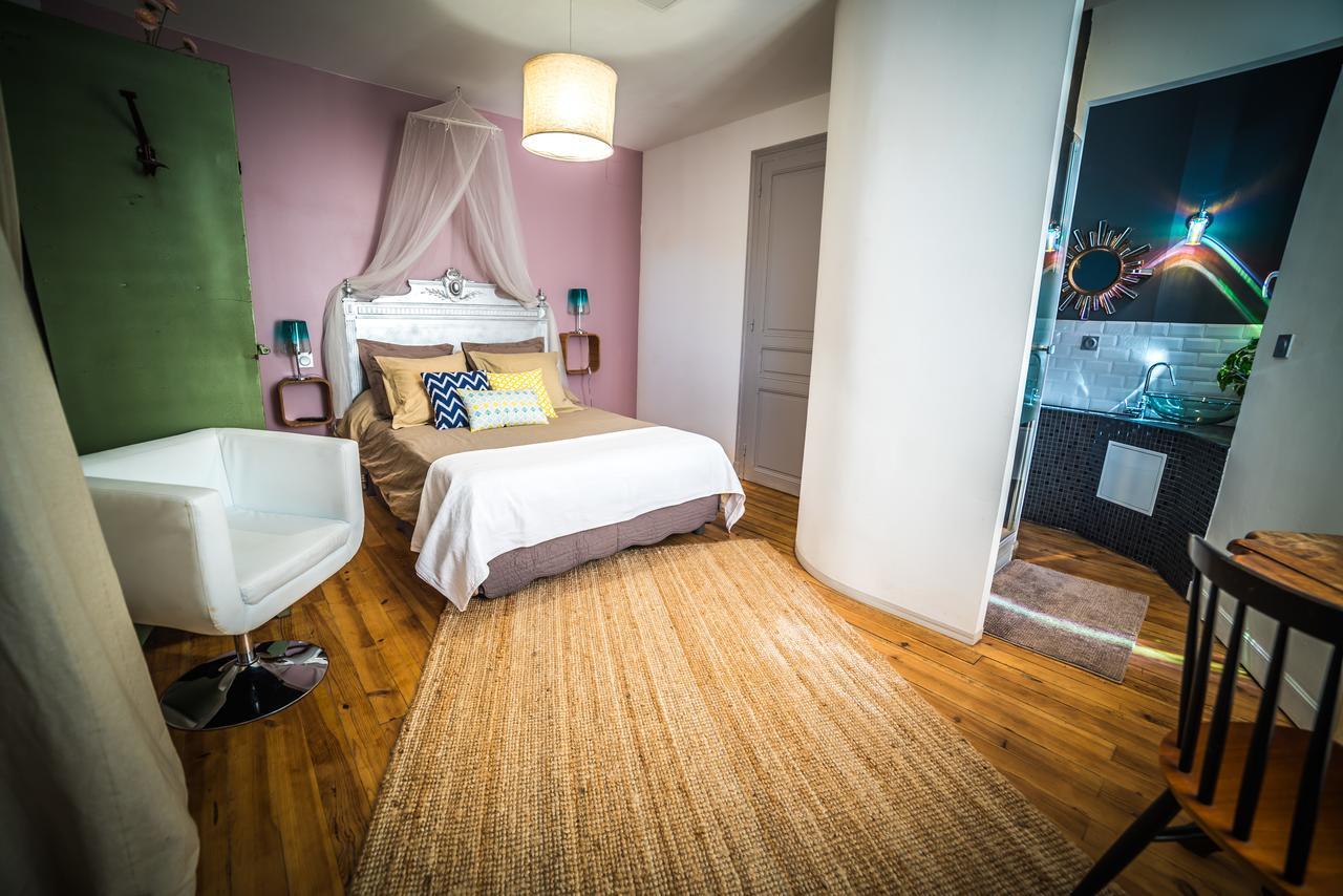 Les Chambres De Lily Carresse Экстерьер фото